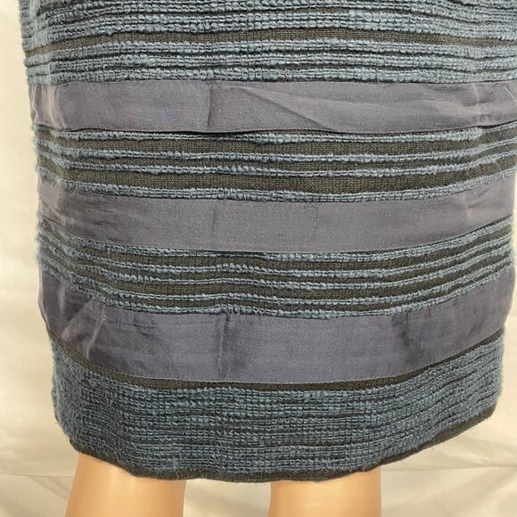 NEW CAROLINA HERRERA Women’s Mixed-Fabric Tweed Knee-Length Skirt Navy/Black – 8 - Picture 5 of 11